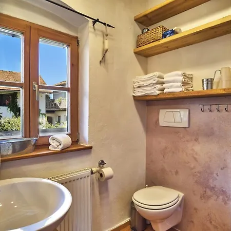 Bio-ferienhof Hoefler Farm stay *