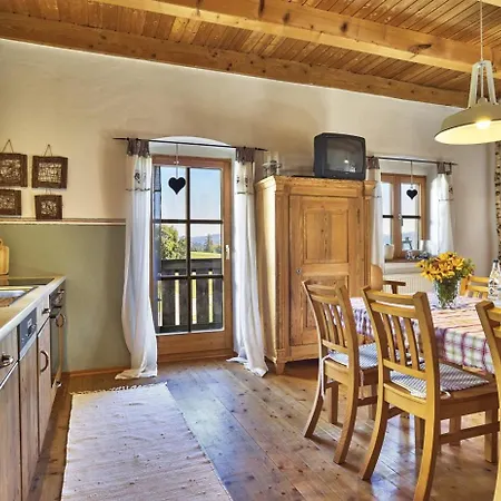 Farm stay Bio-ferienhof Hoefler *
