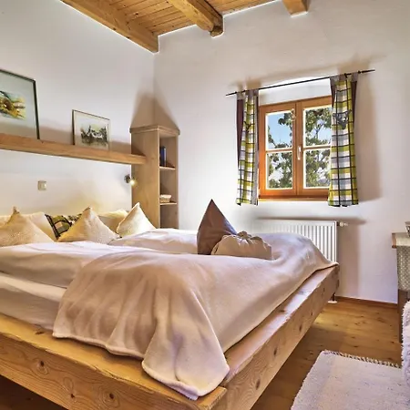 Farm stay Bio-ferienhof Hoefler Untergriesbach